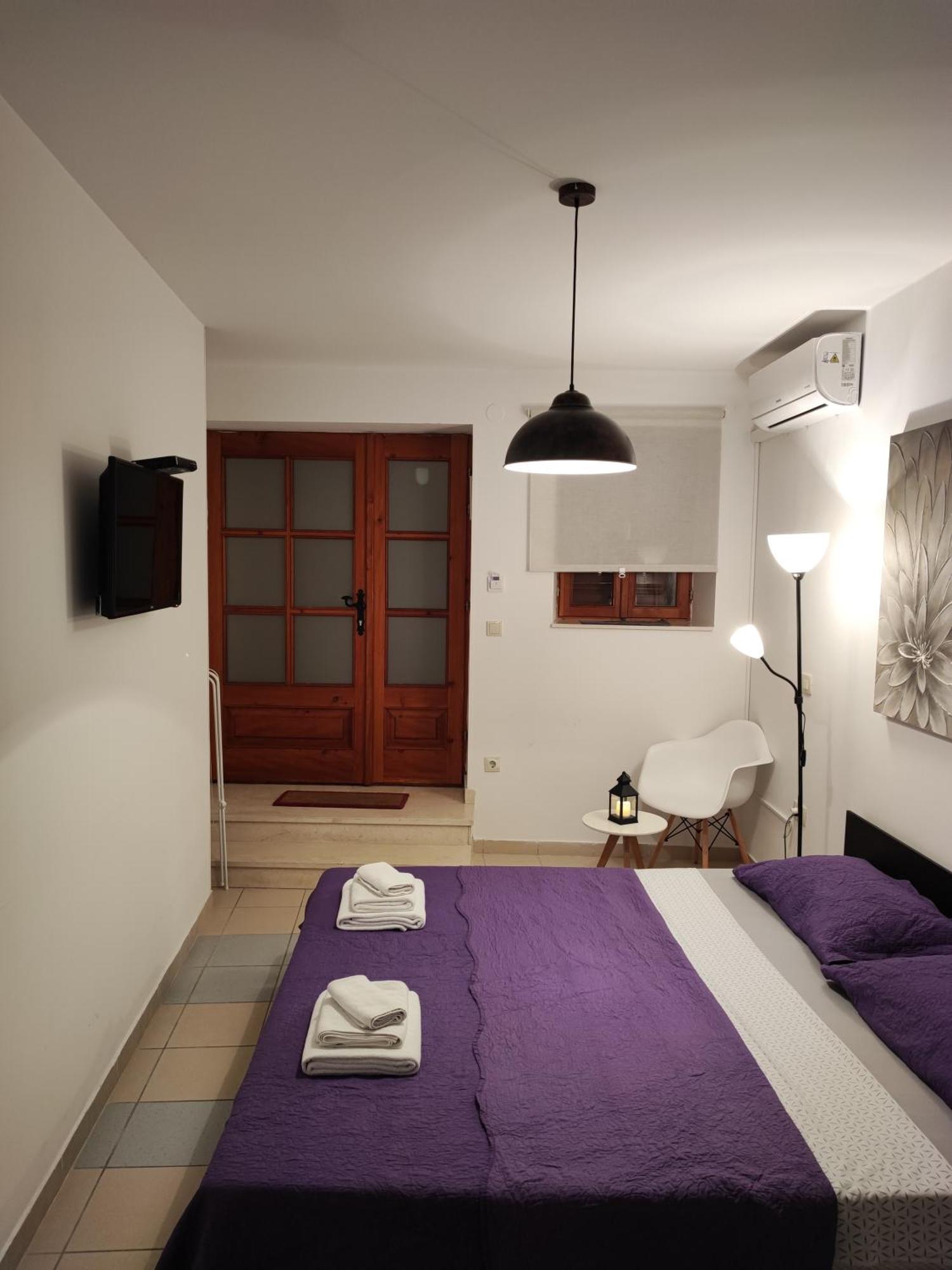 Sunny Rooms And Suites Шибеник Экстерьер фото